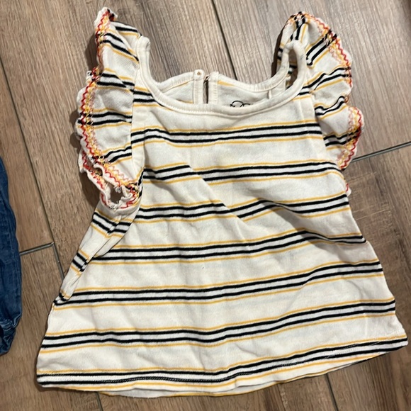 5 pieces 12 months - Picture 4 of 6